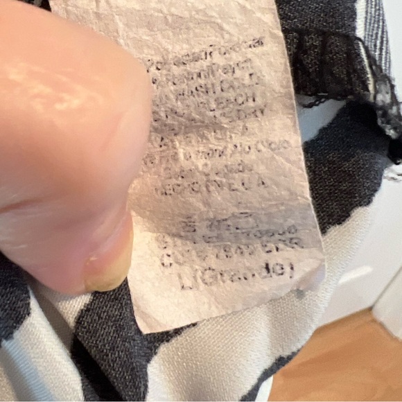 Mind Code black and white striped halter top, size Large - Picture 7 of 7